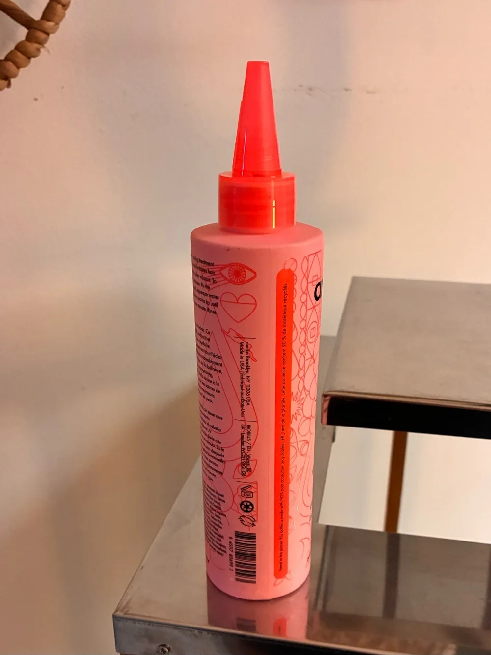 amika Flash Instant Shine Mask - Coral Pink Bottle